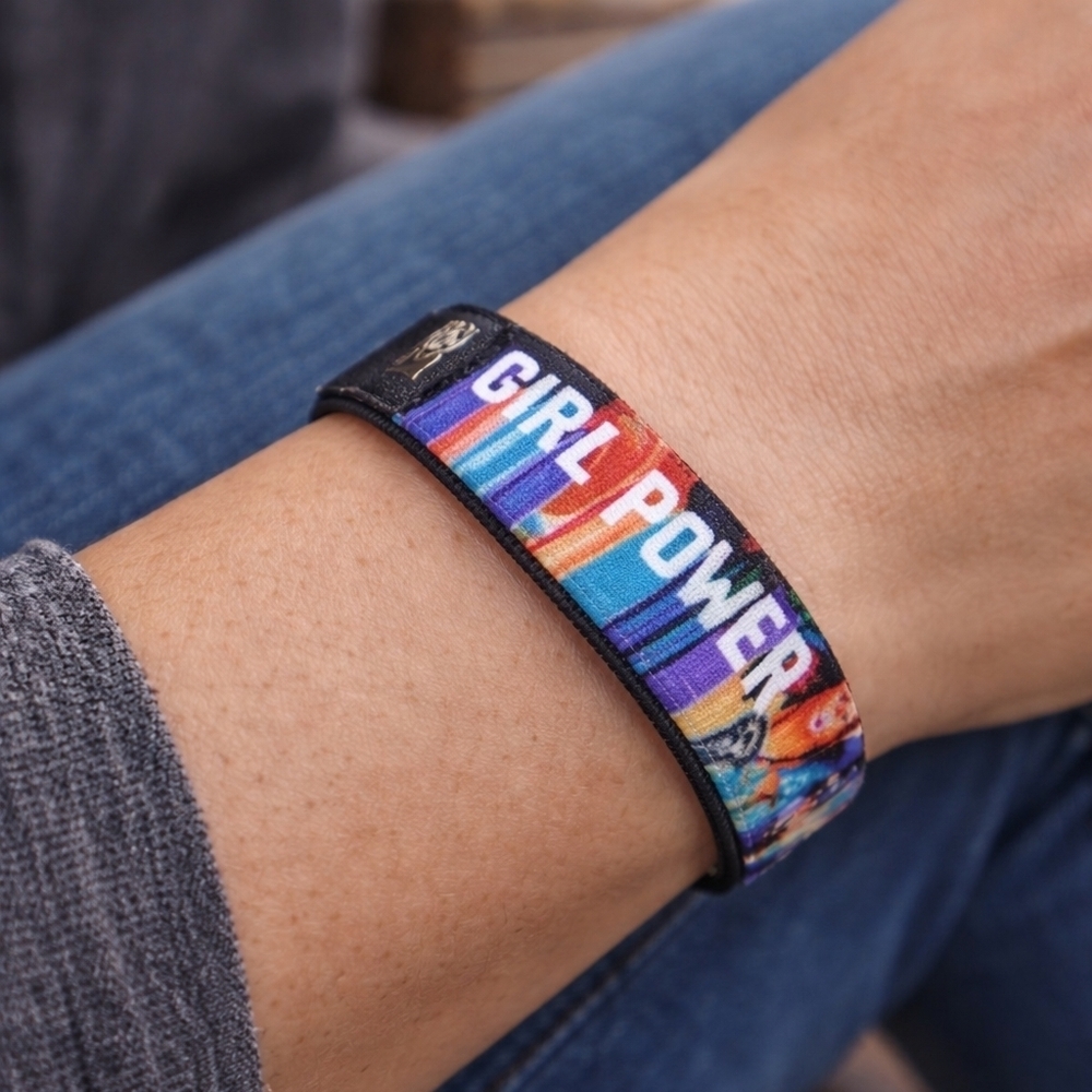 🤩 🌈 ZOX Girl Power Bracelet • RETIRED • Empowerment Design Size Medium